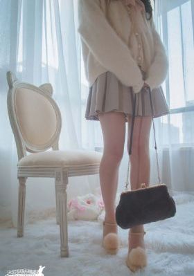 没有黄段子的无聊世界》_4K在线观看视频