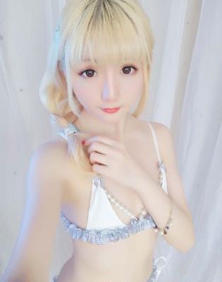 逐月之月3_720神马影院手机在线
