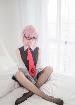 俄罗斯美女学院_HD神马影院手机在线